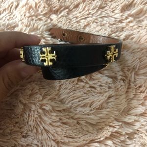 Tory Burch logo twist around bracelet